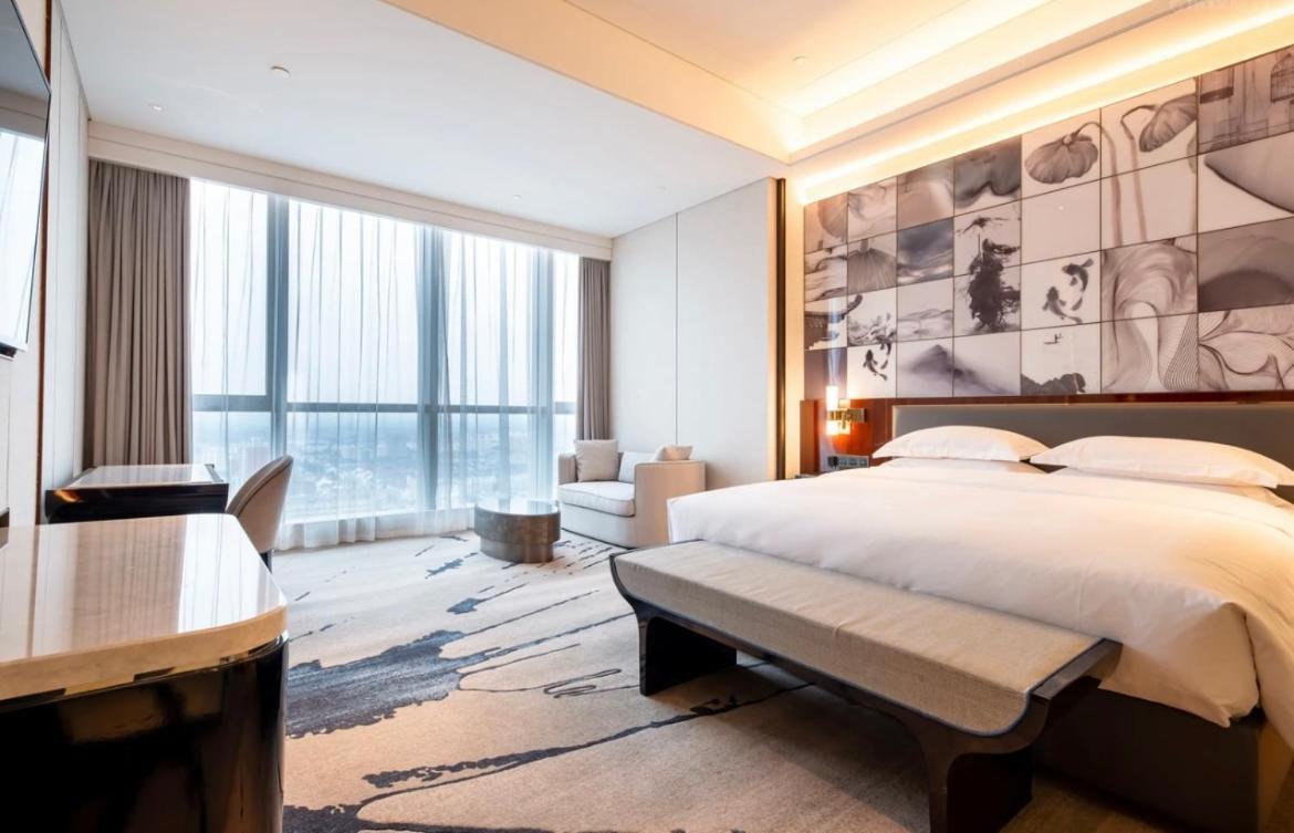 Wyndham Grand Suzhou Fenhu Hotel Xinta Bagian luar foto