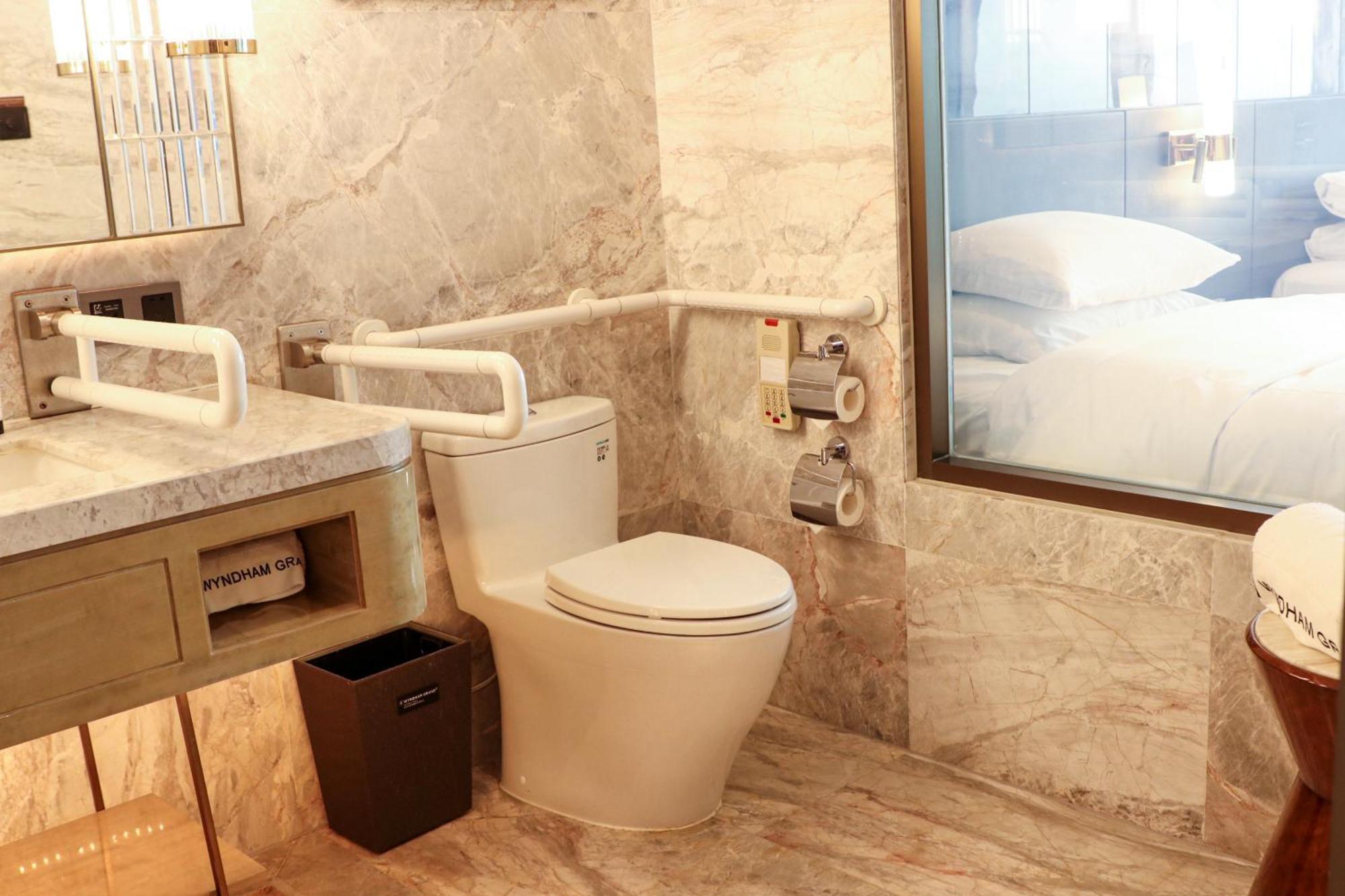 Wyndham Grand Suzhou Fenhu Hotel Xinta Bagian luar foto