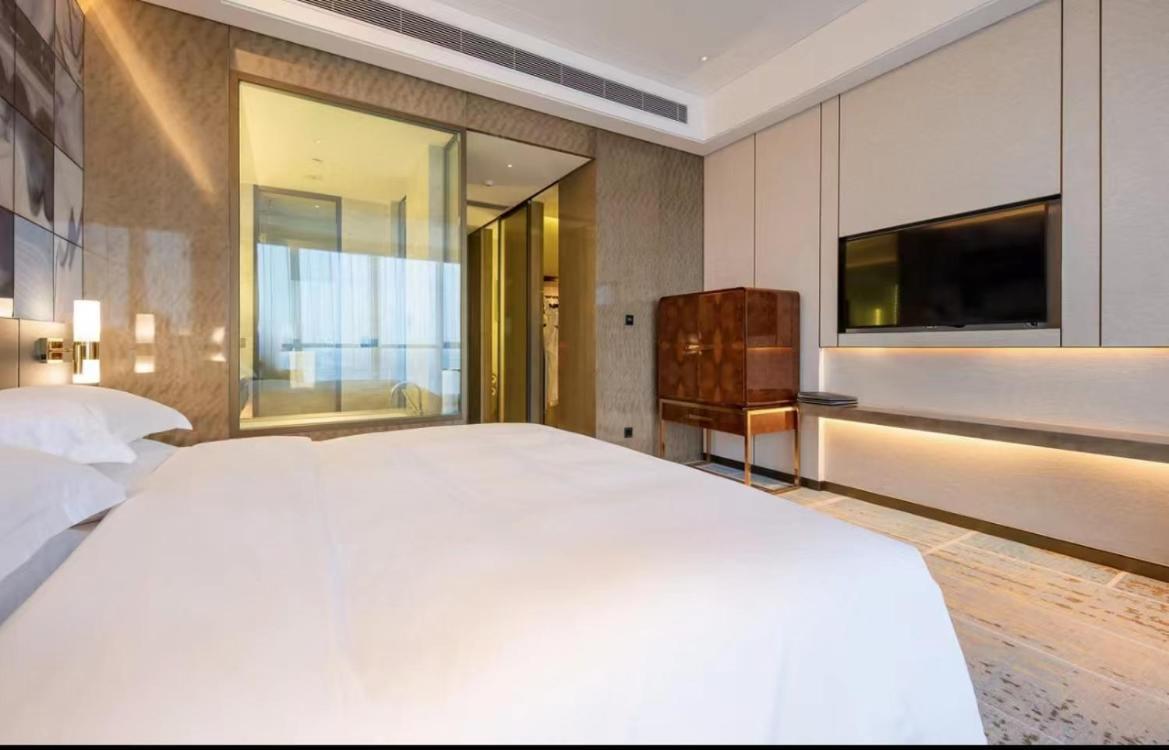 Wyndham Grand Suzhou Fenhu Hotel Xinta Bagian luar foto